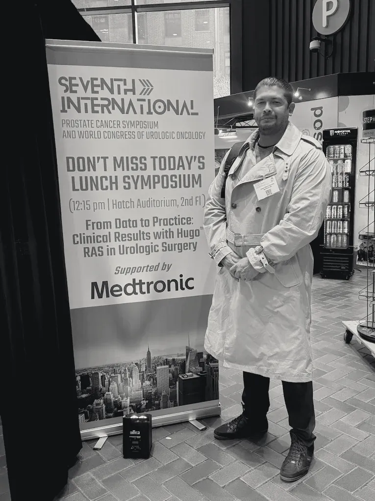 Dr. Jorge Rosales en el simposio internacional de cáncer de próstata en Nueva York